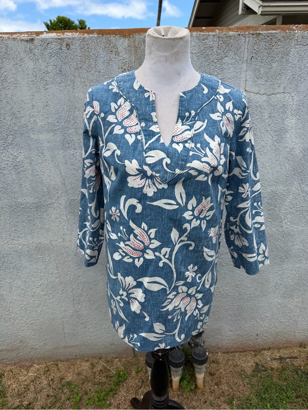 PreOwned Reyn Spooner Tunic Women's S Hawaiian Blouse Blue/White